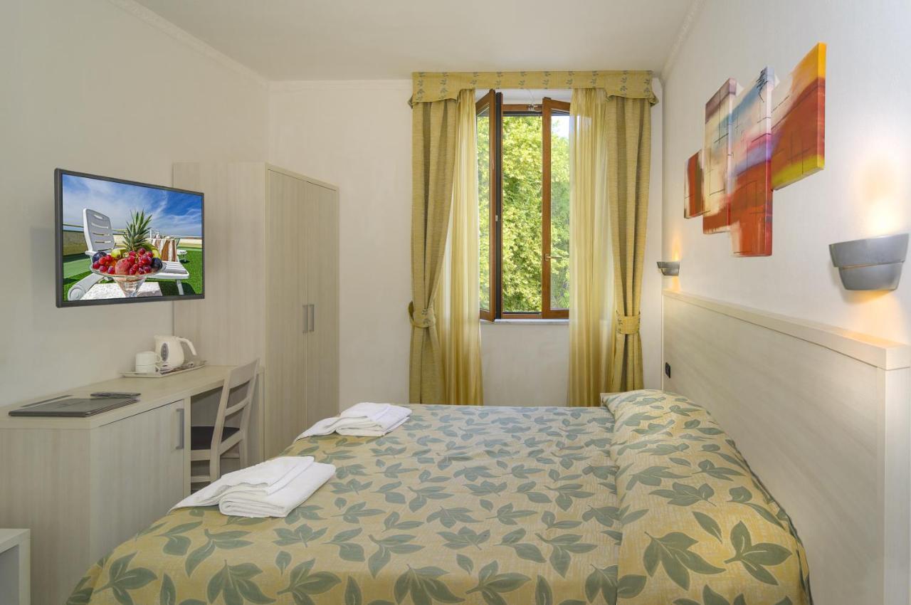 Hotel Vittoria Viareggio Eksteriør billede