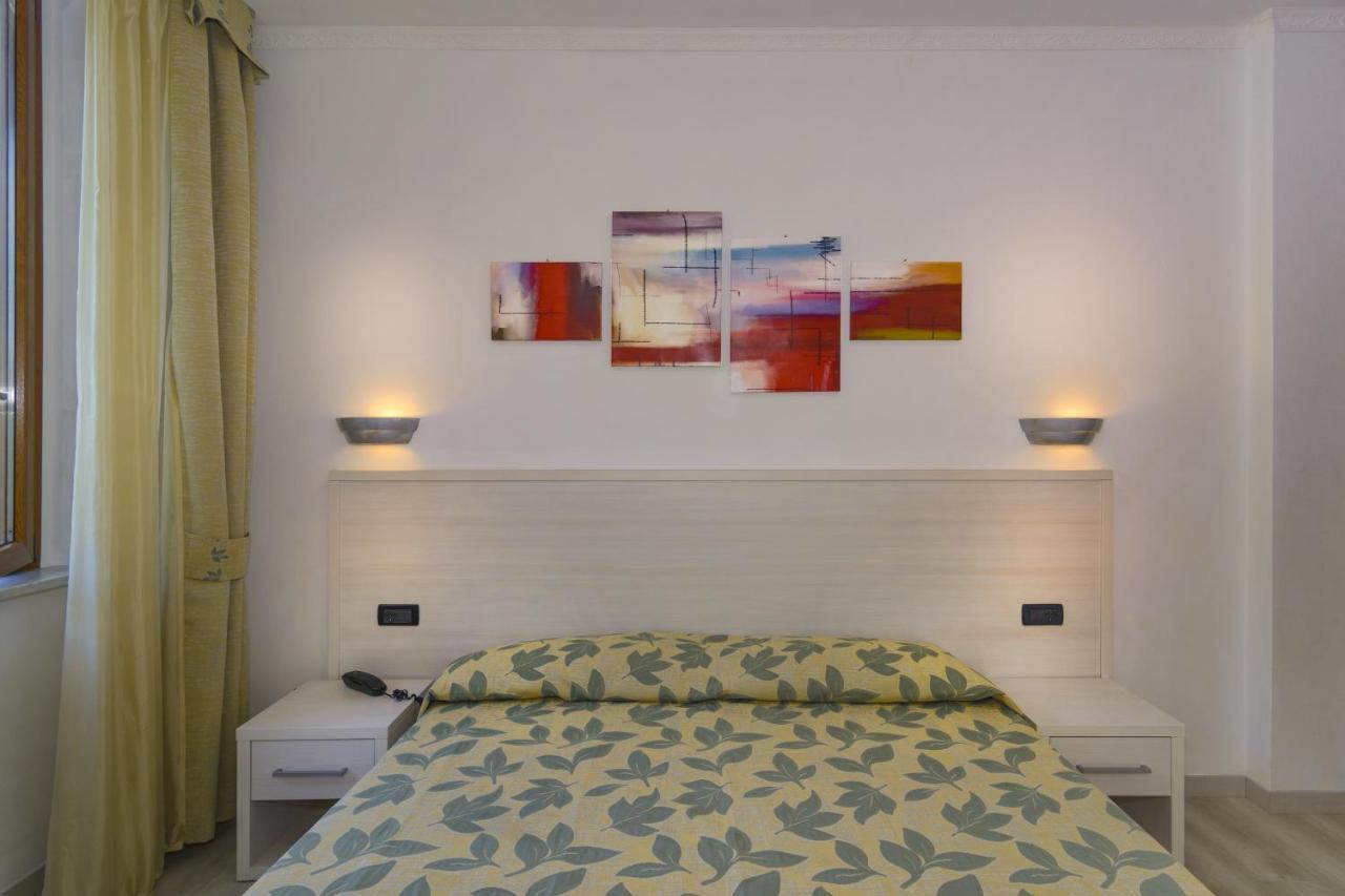 Hotel Vittoria Viareggio Eksteriør billede