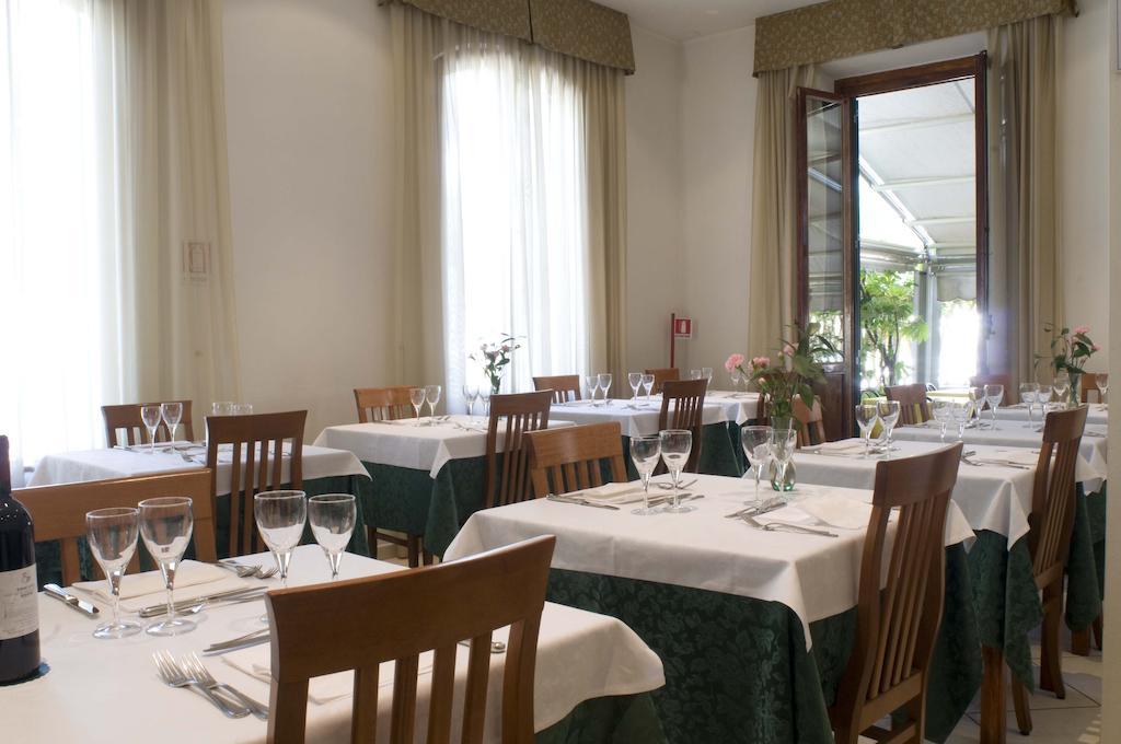 Hotel Vittoria Viareggio Eksteriør billede