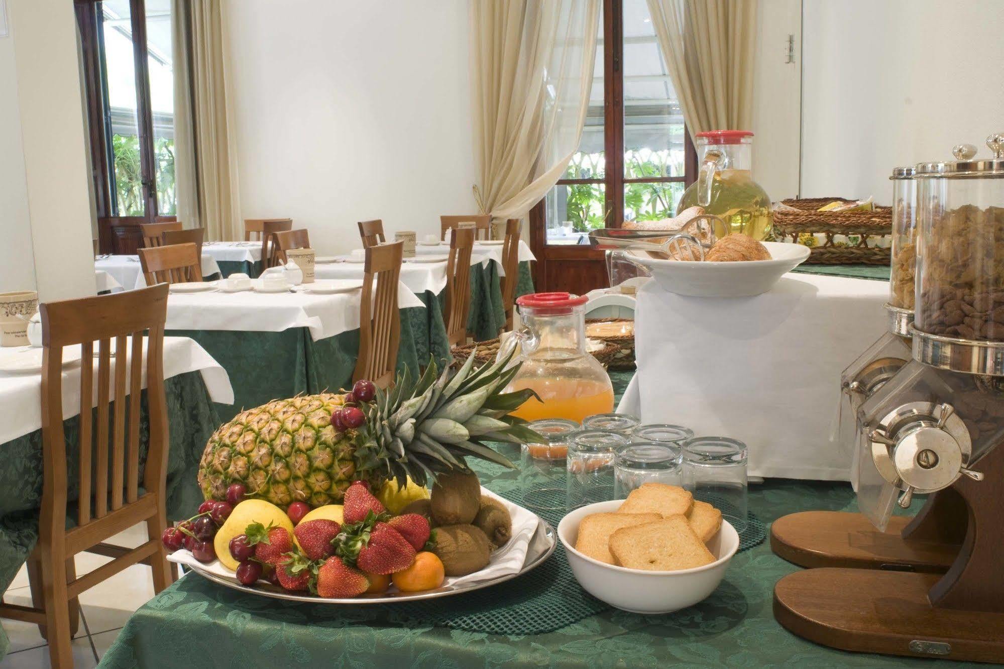 Hotel Vittoria Viareggio Eksteriør billede